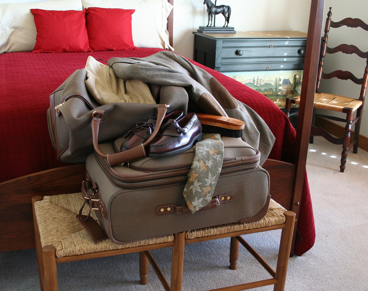 how to pack shoes to save space